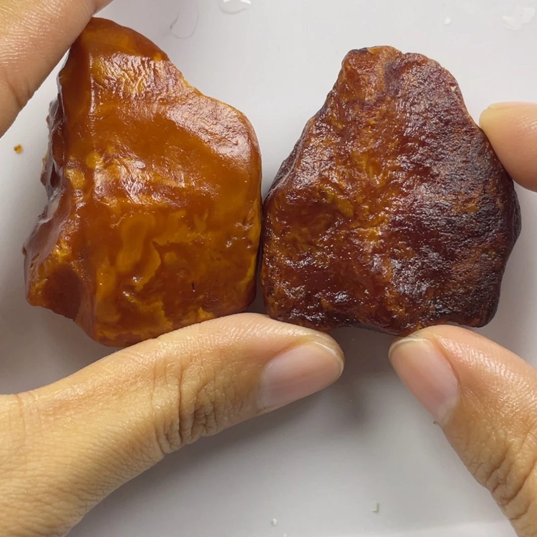 墨***雨定制琥珀未镶嵌定制