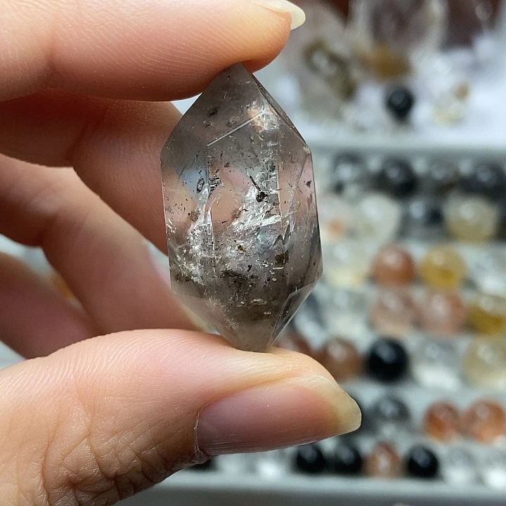 水晶未镶嵌颈饰黑闪灵