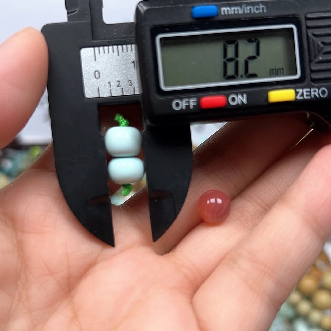南红玛瑙未镶嵌珠宝奇石