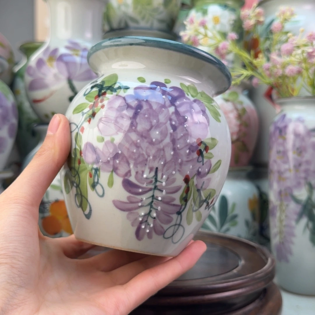景德镇纯手绘陶瓷花瓶