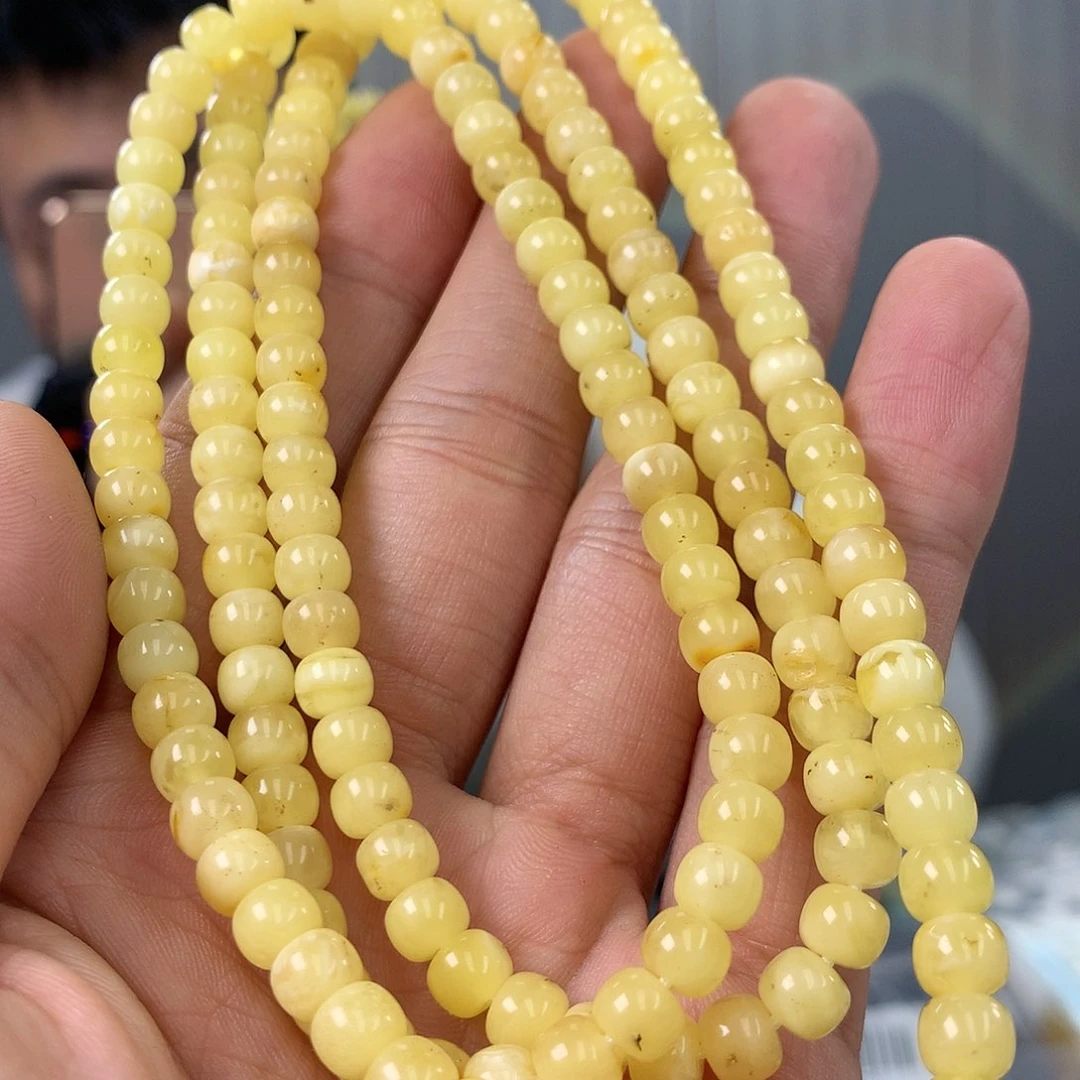 蜜蜡珠宝奇石未镶嵌