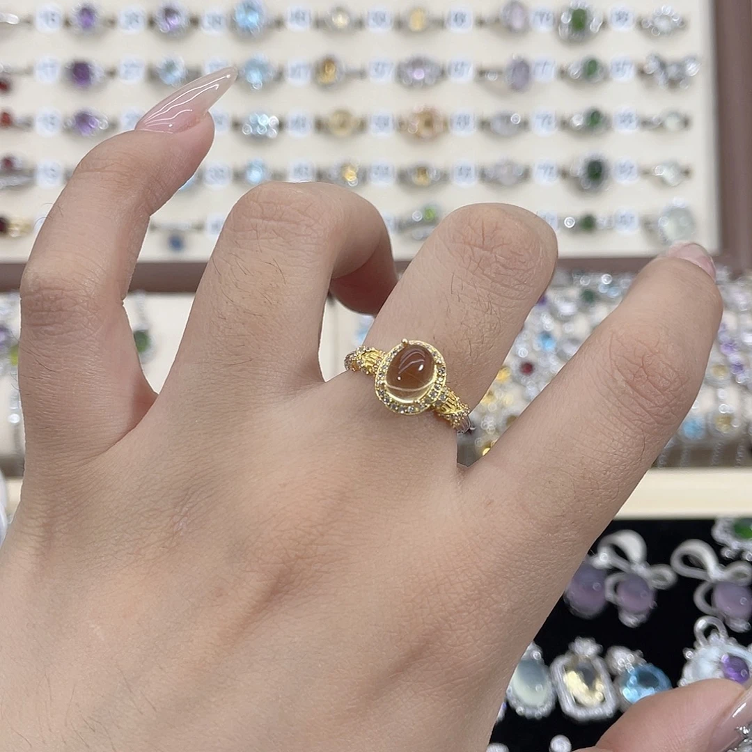 乔***己银S925镶嵌戒指黄晶