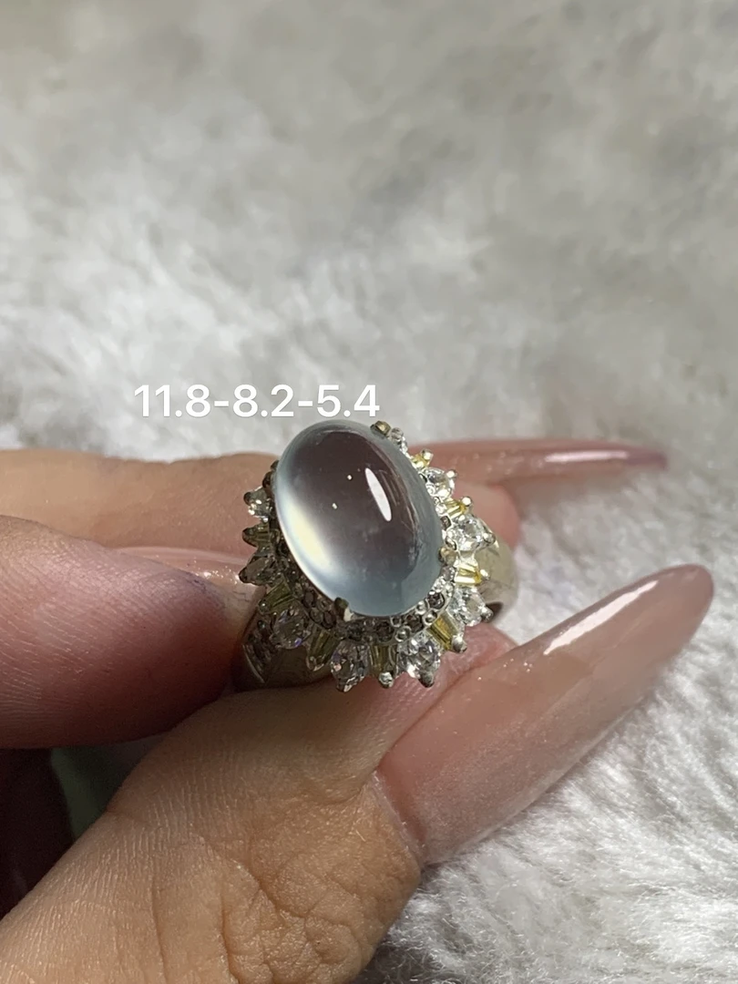 缅甸天然A货翡翠，高冰精品戒面，起黑钢，高品质