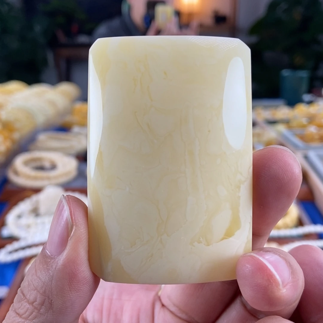 琥珀未镶嵌珠宝奇石白蜡461平安无事牌48.93