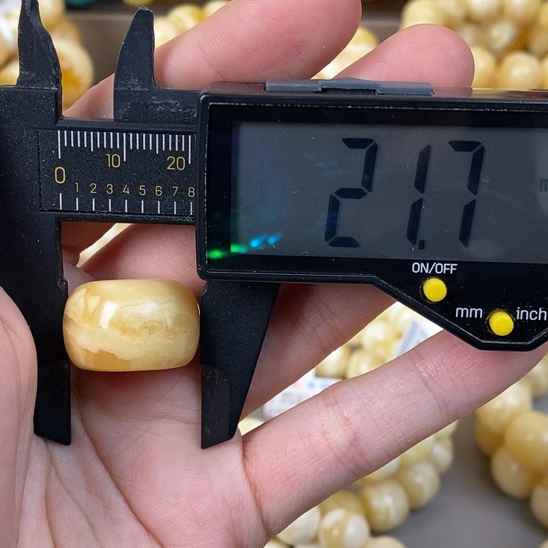 蜜蜡未镶嵌珠宝奇石4.8g