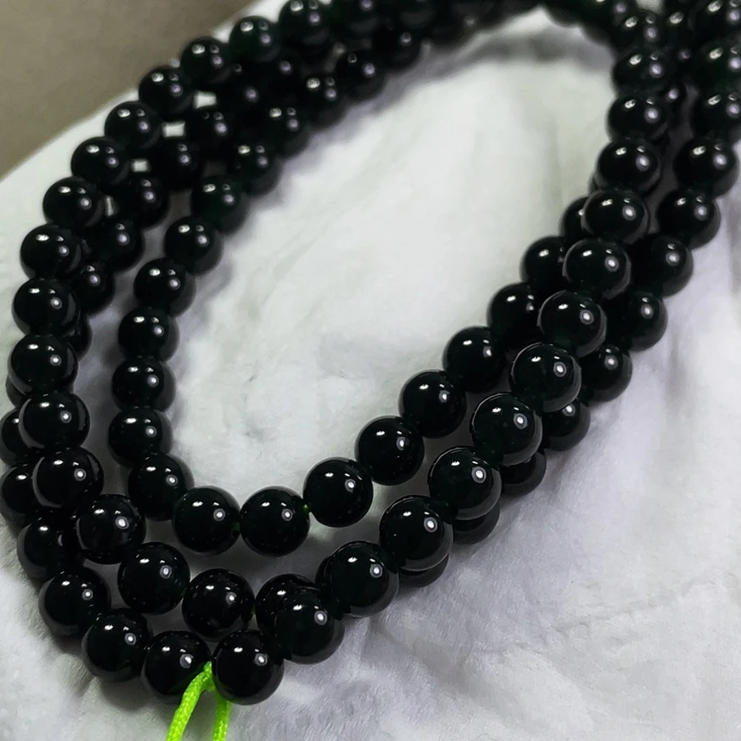 翡翠未镶嵌颈饰翡翠6