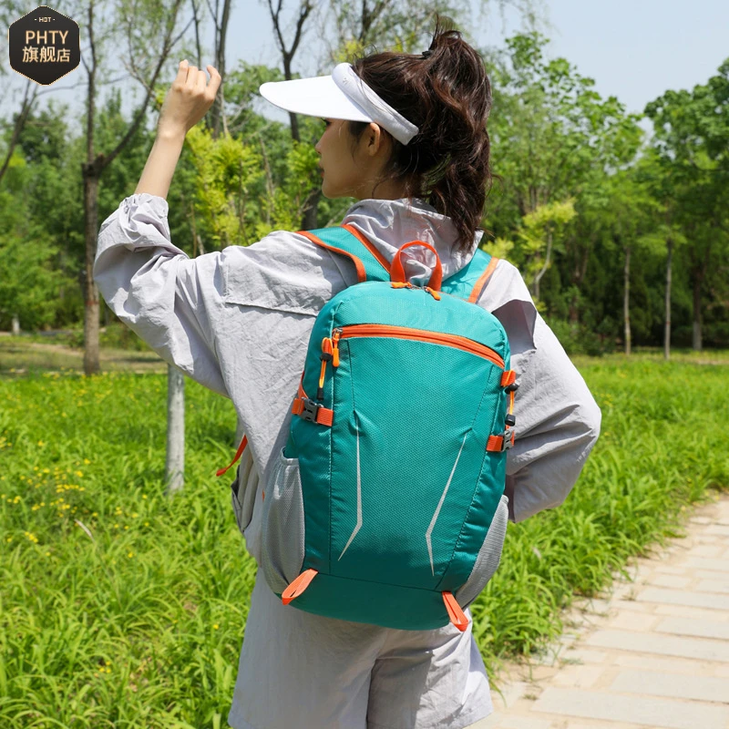 新款登山户外登山包防泼水大容量旅行双肩包出行时尚徒步运动包