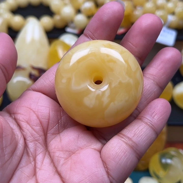 琥珀未镶嵌珠宝奇石M257号妖花
