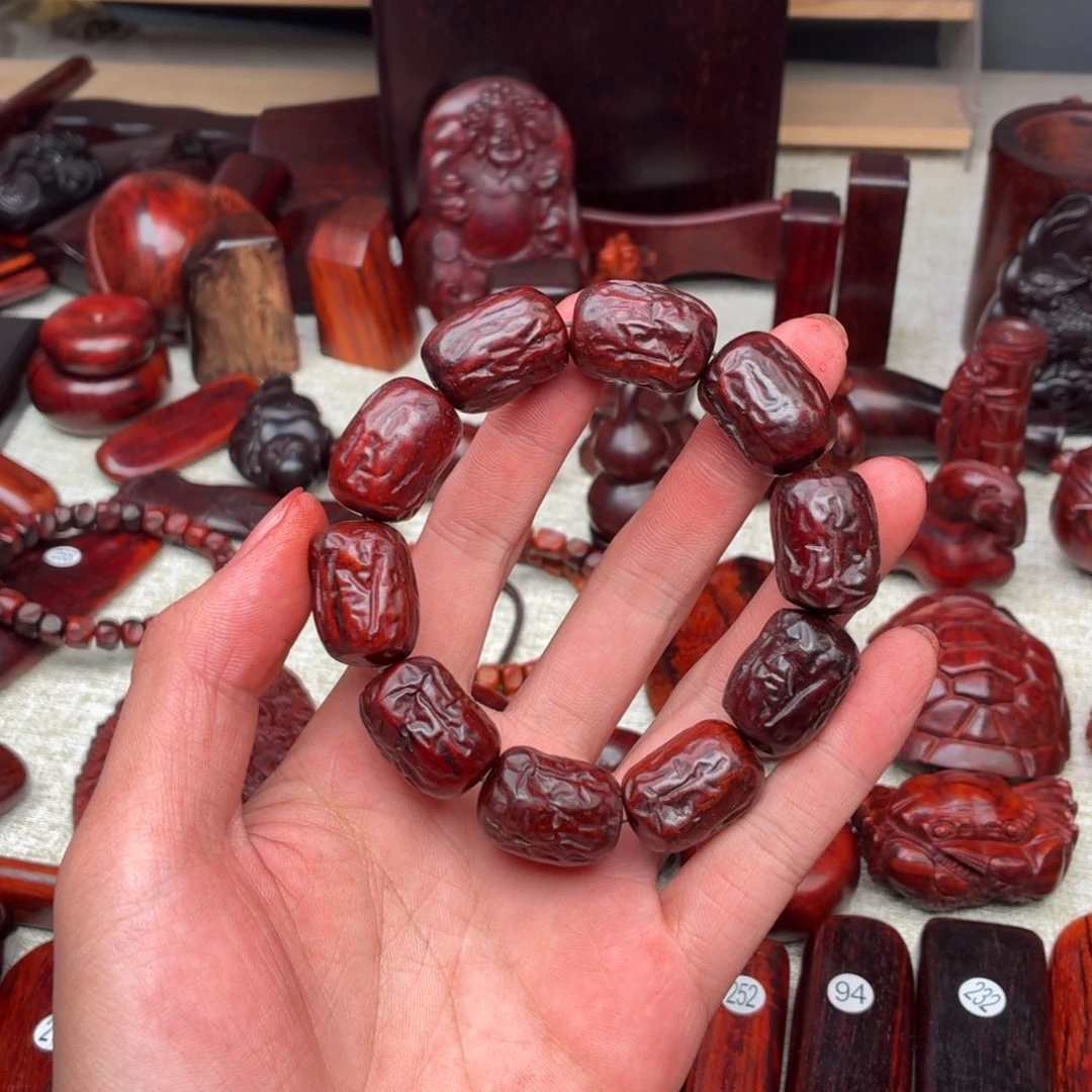 小***黑檀香紫檀（小叶紫檀）