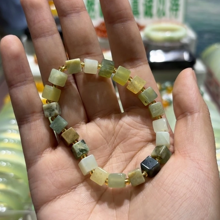 未镶嵌岫玉手镯柠*天然