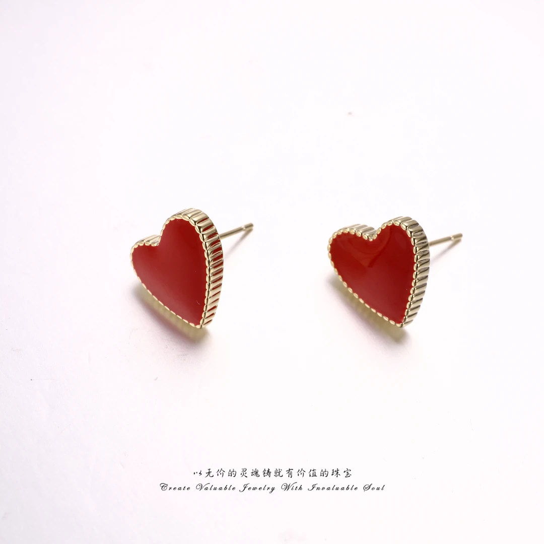 铜合金珐琅耳饰 法式复古红色爱心高级感气质时尚耳环 C-32572