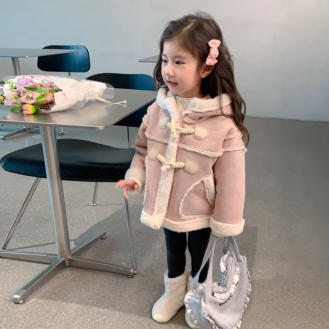 女童加绒外套秋冬季2025新款洋气儿童皮毛一体上衣女宝宝冬装加厚