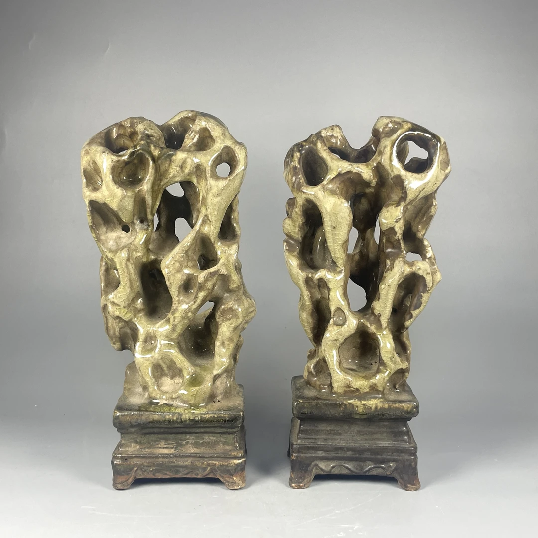 022051862 民国 洞石摆件一对/HQ/云南省文物总店