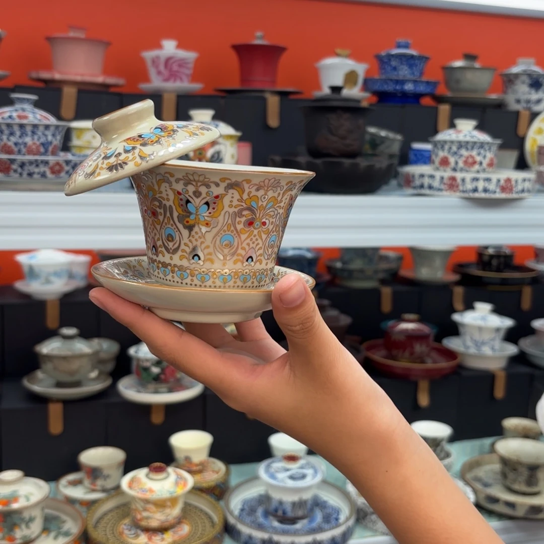 茶具是指由两件商品组合
