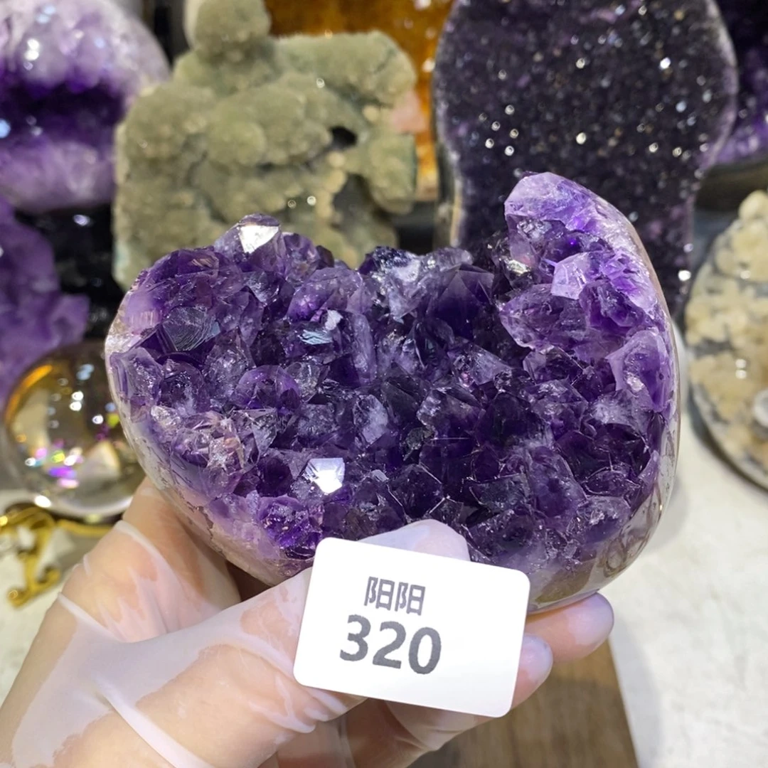 水晶大型摆件（非配饰）未镶嵌