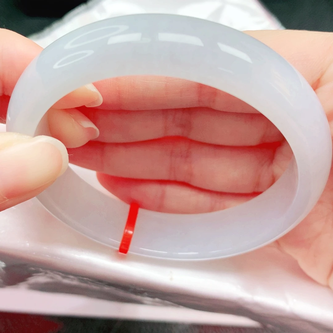 翡翠未镶嵌手镯58圈