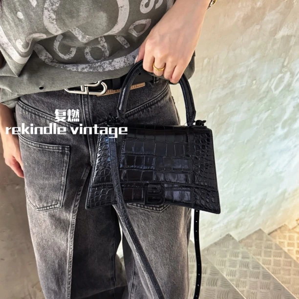 95新 Balenciaga/巴黎世家 复燃精选/soblack鳄压沙漏s斜挎包