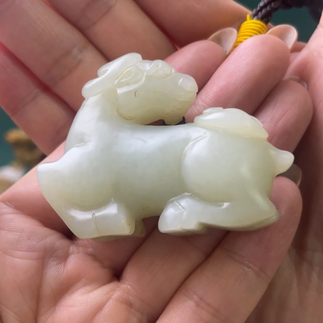 和田玉挂件未镶嵌