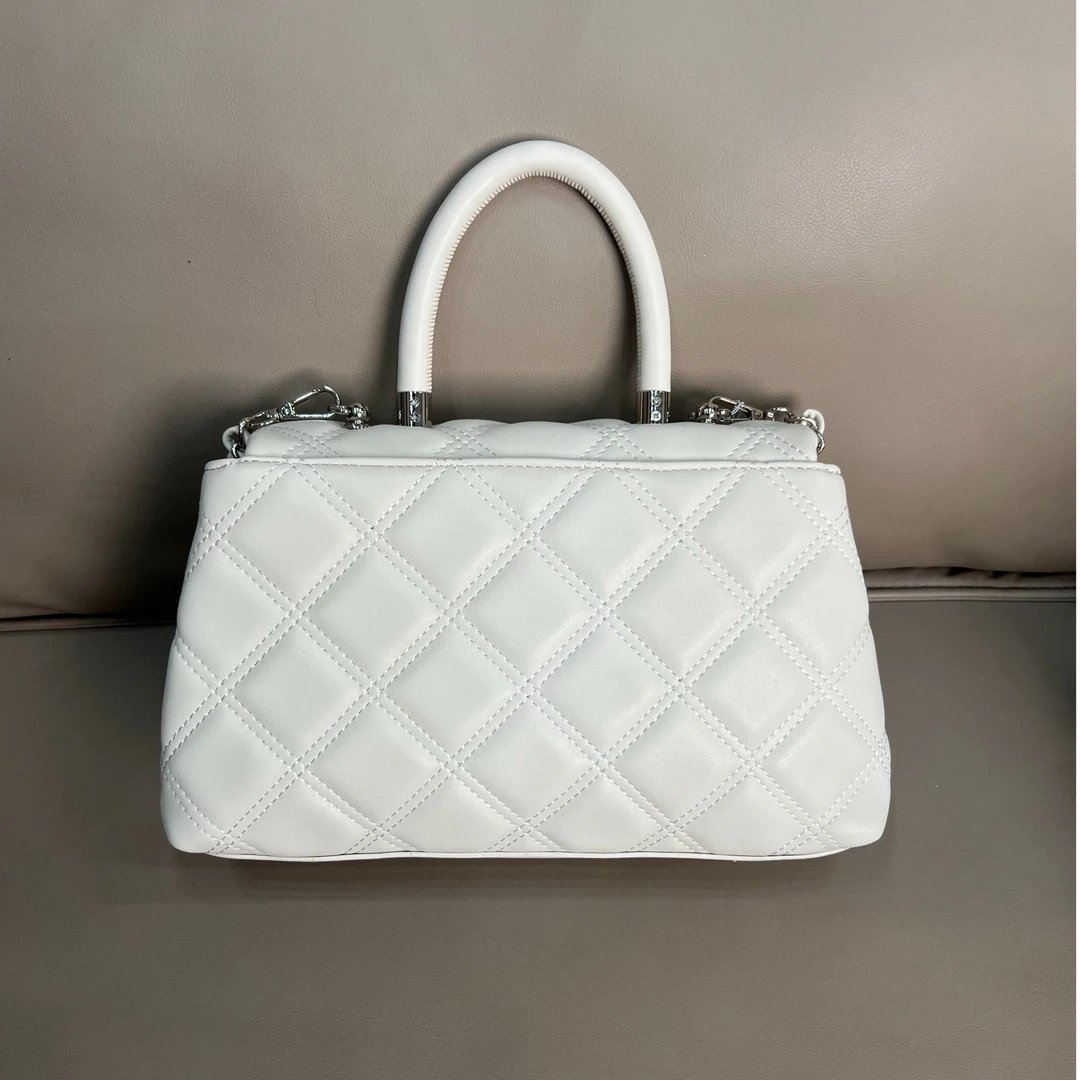 154 新款真皮时尚通勤休闲百搭经典单肩斜挎包 白色