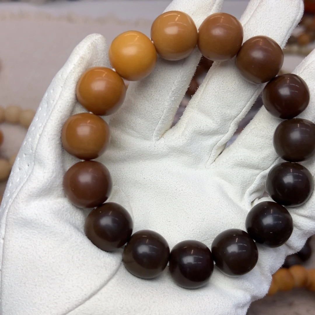 吊坠菩提根/象牙果17➕干磨糖油默认微瑕717