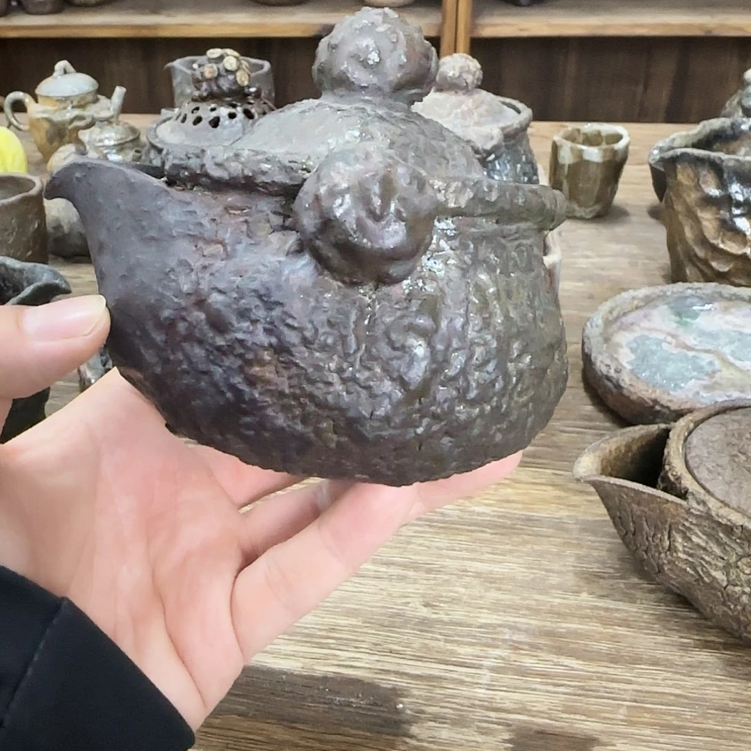 柴烧手捏宝瓶肌理自然落灰裸烧