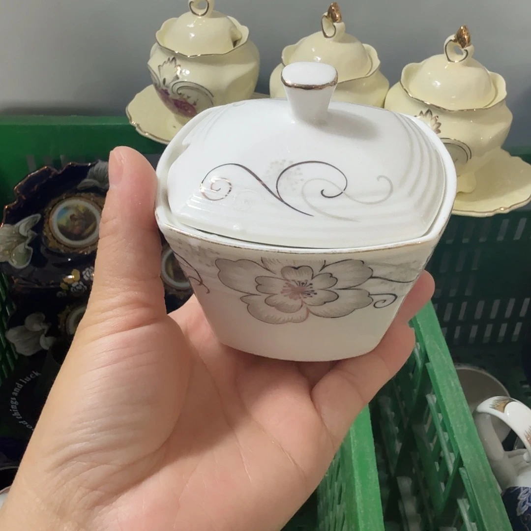 陶瓷微瑕………………………………