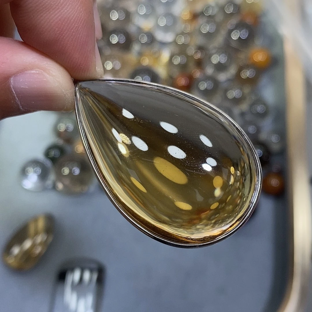 悦***7未镶嵌颈饰水晶水晶吊坠