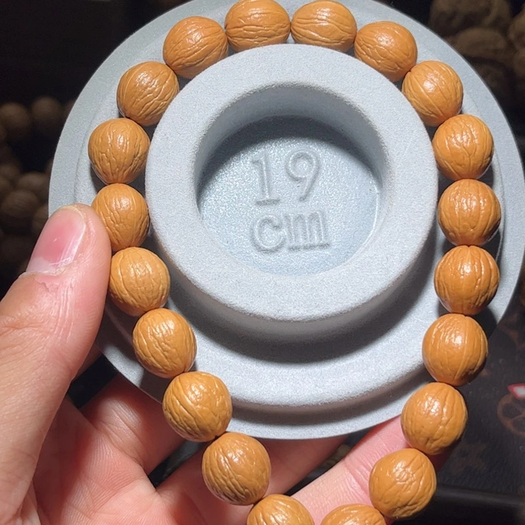 吊坠猴头核桃12光头强手持全品无瑕无药无修