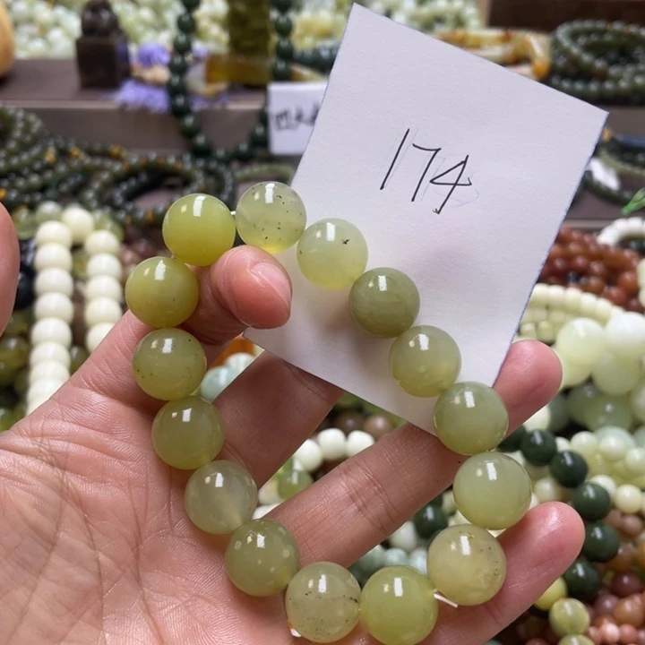 未镶嵌透闪石-蛇纹石玉手链