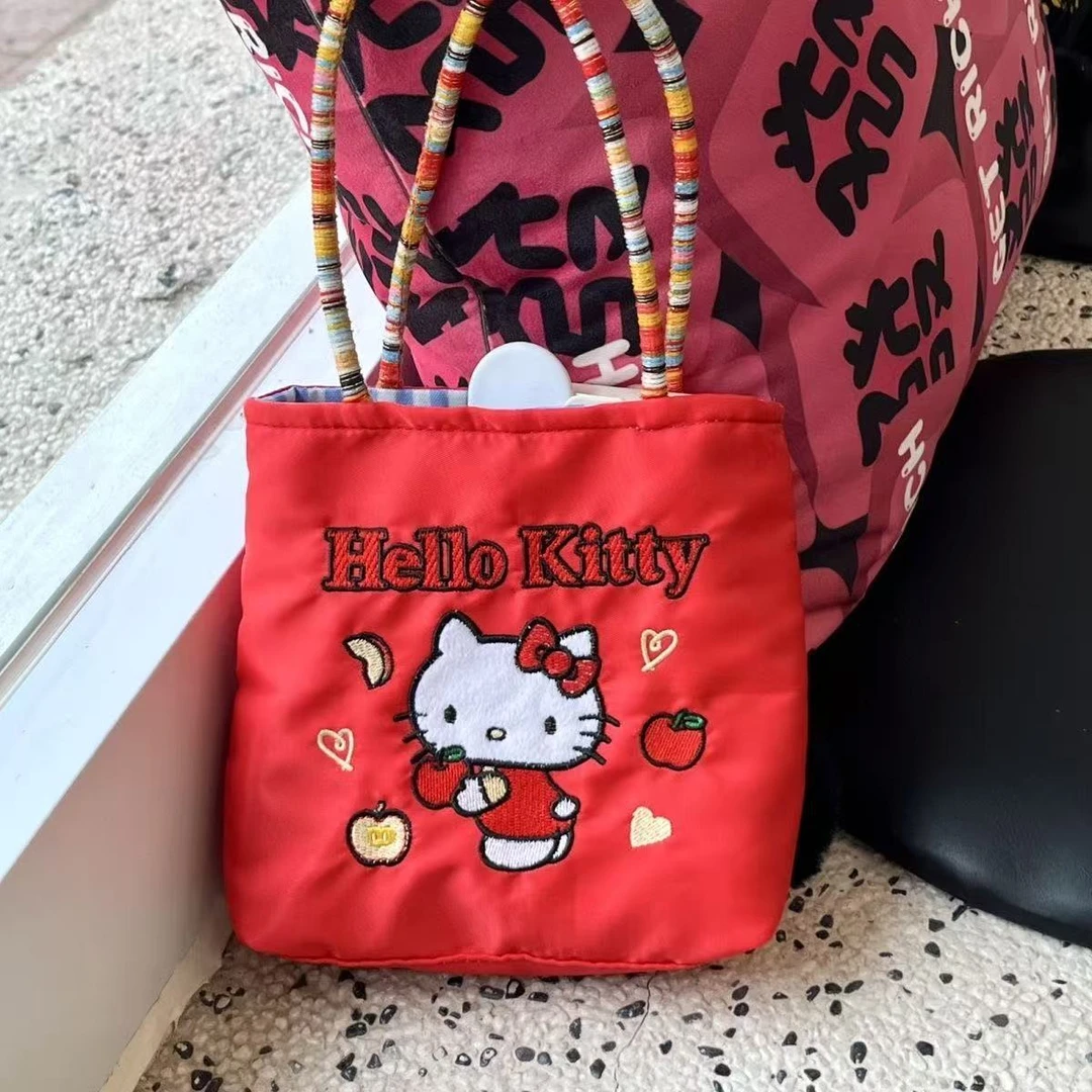可爱凯蒂猫刺绣手提包少女心高颜值手拎包便携卡通手机包收纳包包