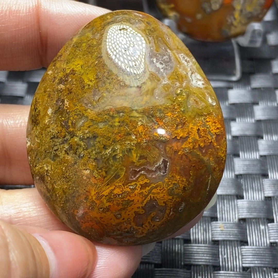 玛瑙/玉髓颈饰未镶嵌k****7