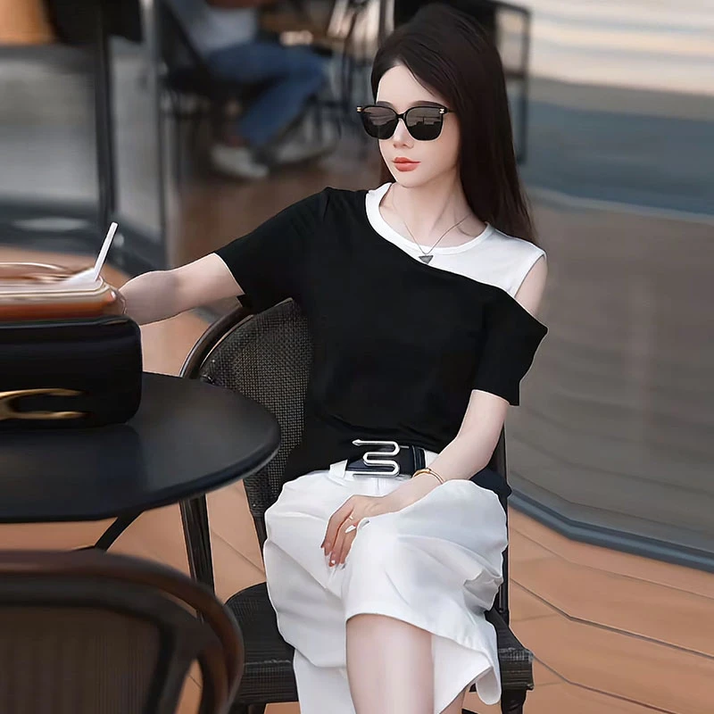 韩版洋气宽松拼接露肩T恤女2026年夏季新款时尚休闲百搭潮流上衣