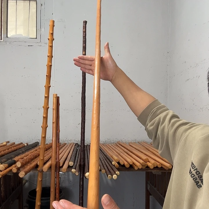 金***起秦岭石山红荀子鞭杆