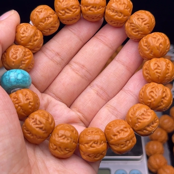 猴头核桃吊坠17麻花串绿