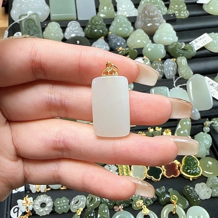 和田玉银S925镶嵌颈饰