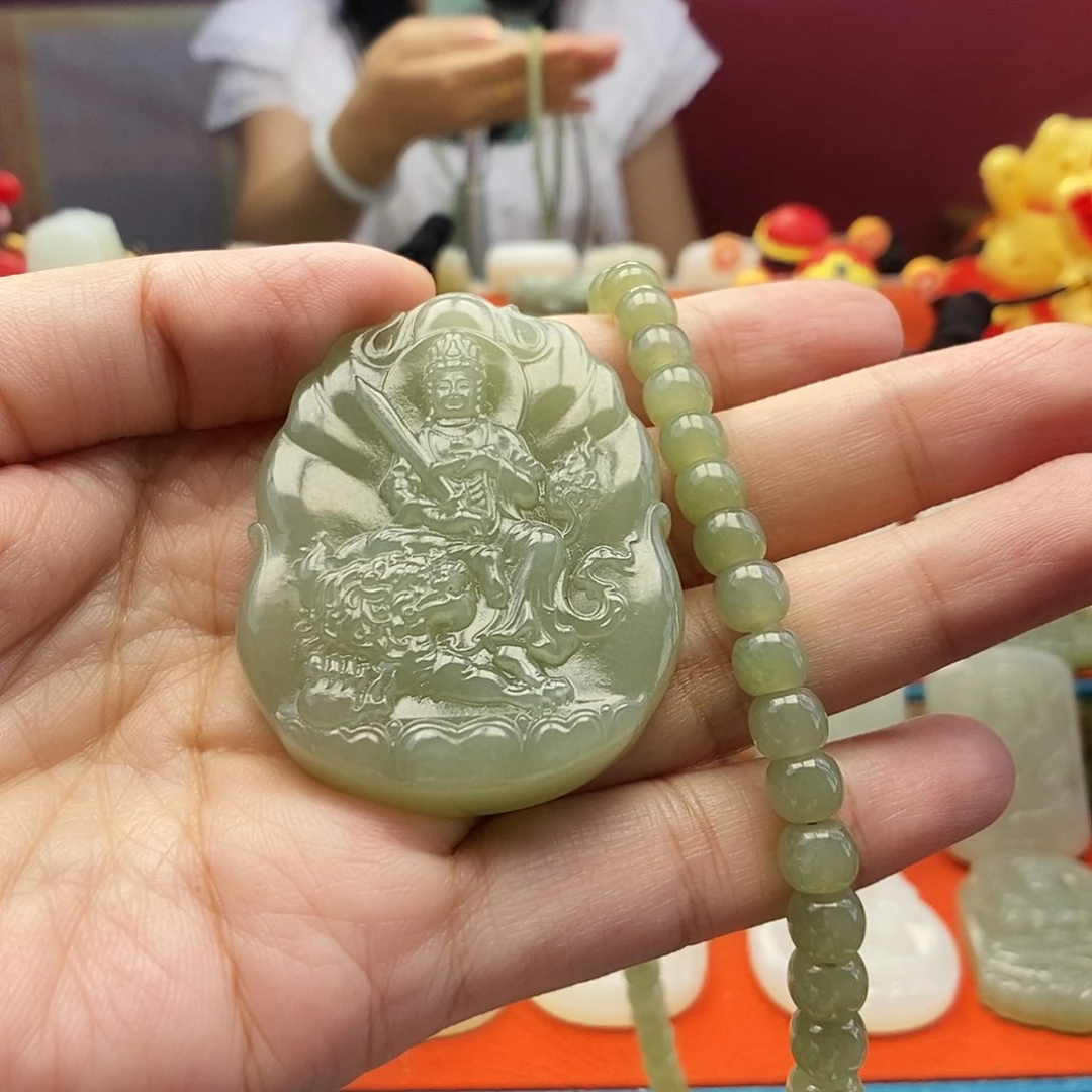 颈饰未镶嵌和田玉属兔