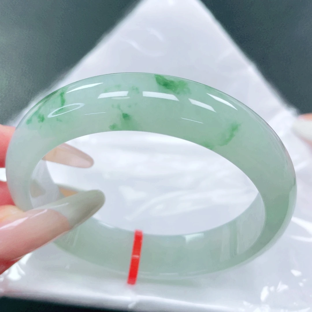 未镶嵌手镯翡翠55.56