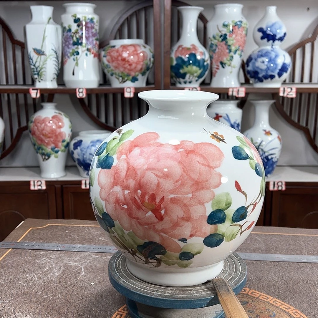 摆件景德镇陶瓷石红牡花