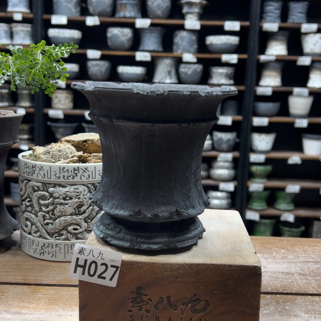 素八九陶瓷内口14高13.5瑕疵