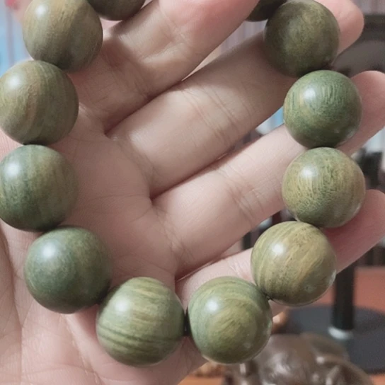 六道木绿檀1.8带佛头