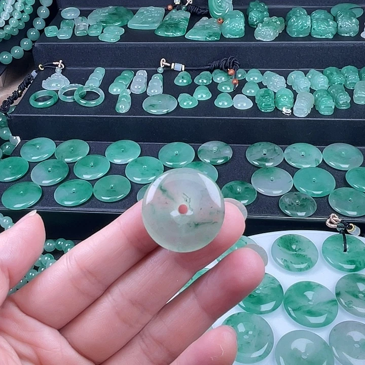 石英质玉未镶嵌吊坠(不含链)