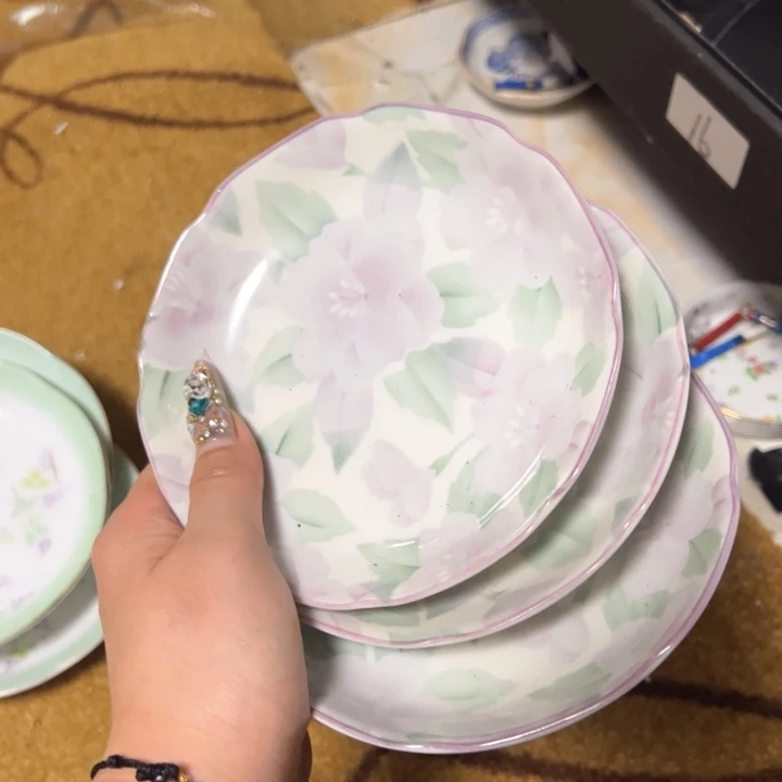 盖碗瓷器直播放漏中