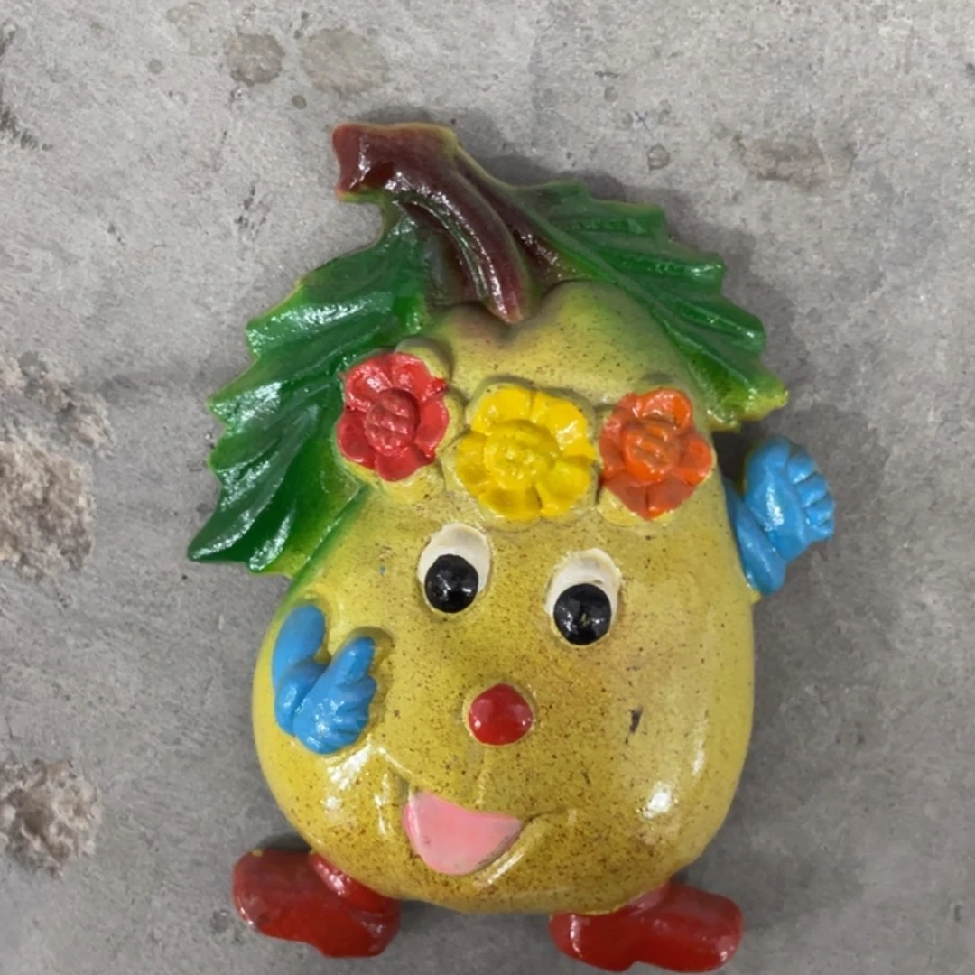 粟***蜀瓷片微瑕，不退不换，看好再拍