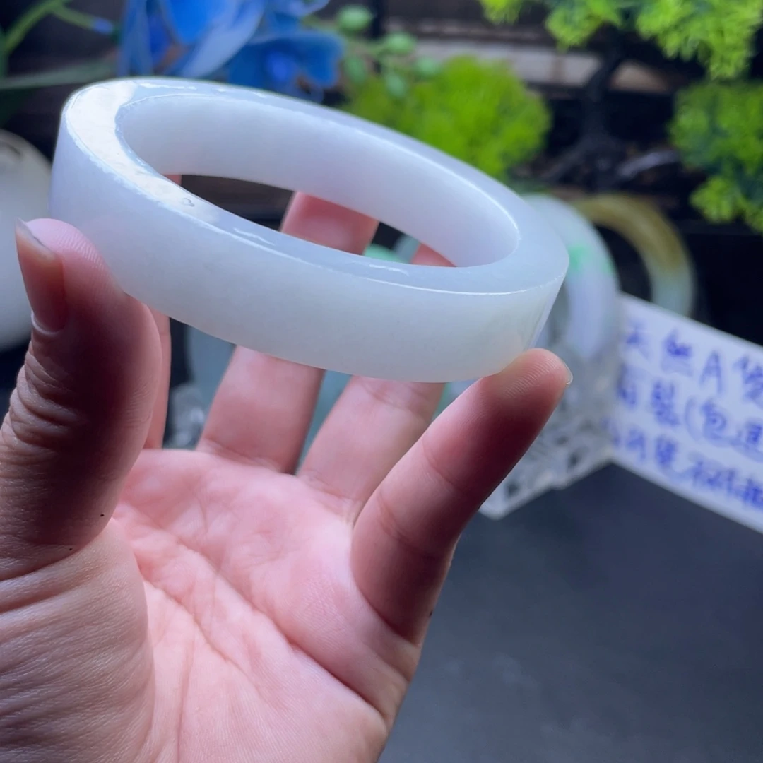 陈***姐定制翡翠缅A翡翠未镶嵌