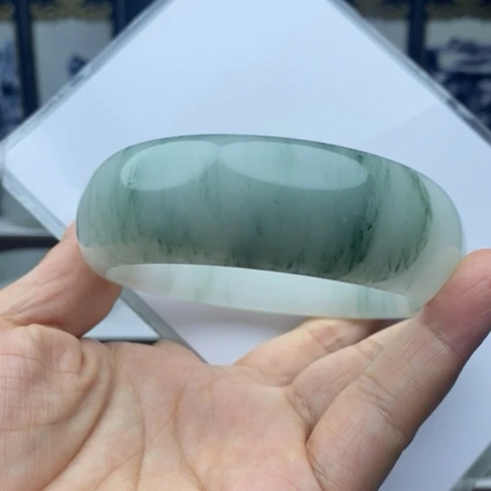 石英质玉（金丝玉）手镯未镶嵌冷****良