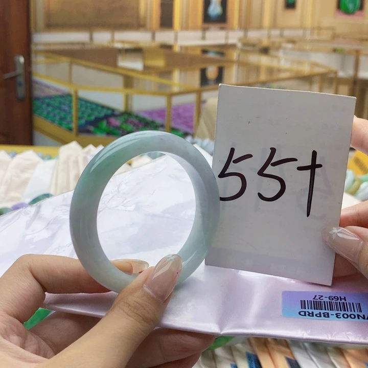 未镶嵌手镯翡翠000……