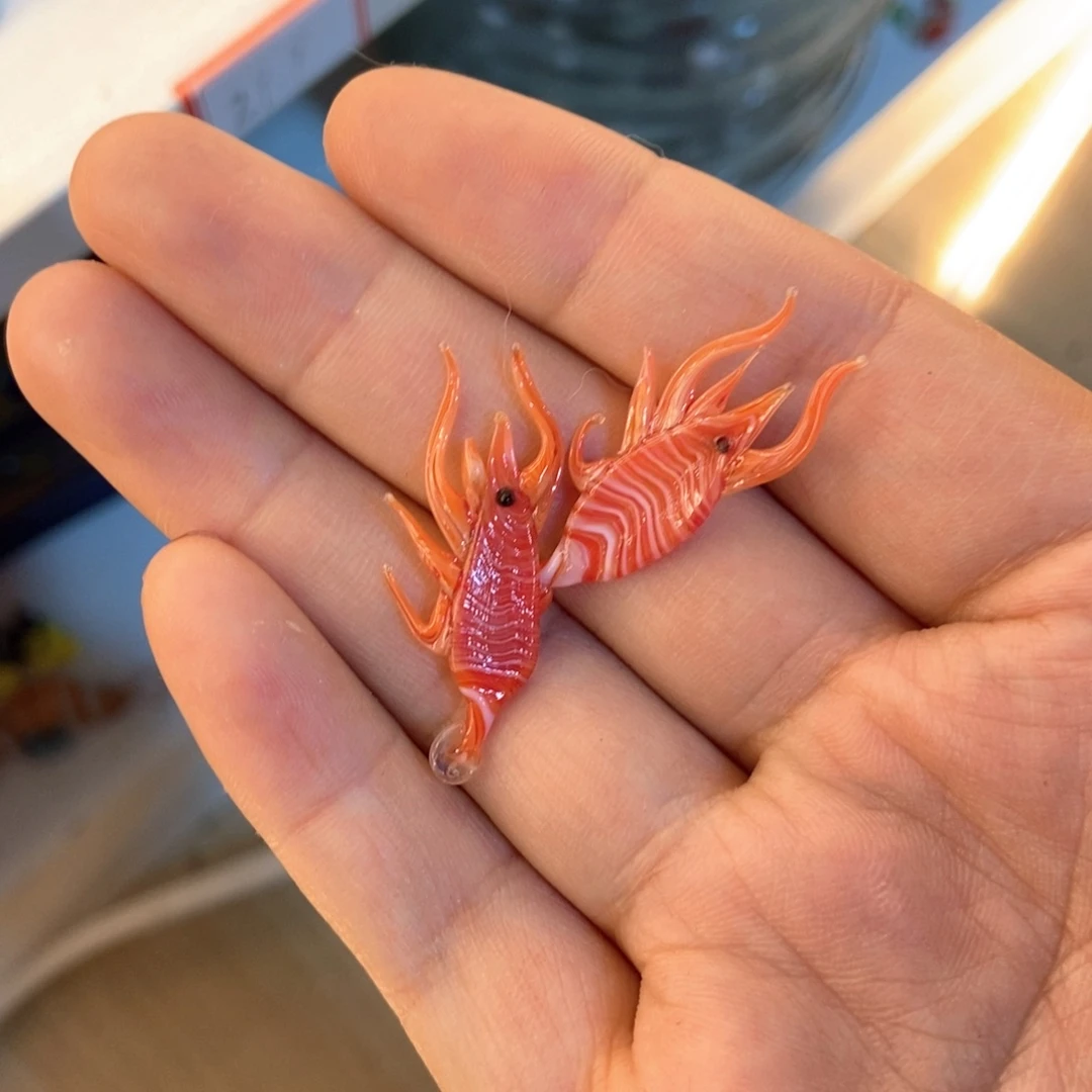 琉璃手工艺品D***n虾米