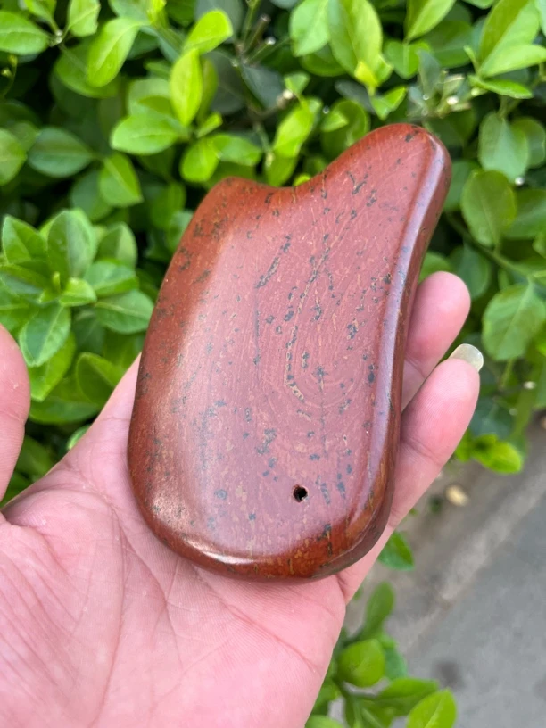 泗水富贵红砭石：特价大板