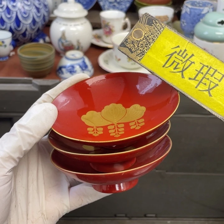 他家瓷器真美…开播了