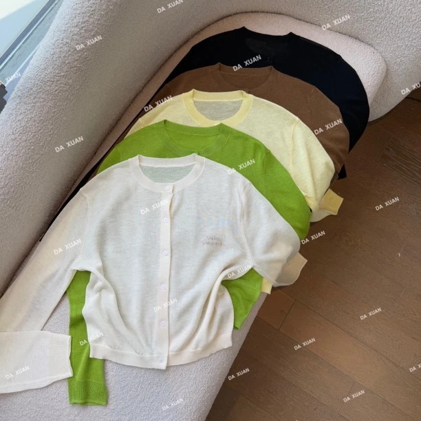 /D.X/2025春款『糖果女孩』设计感字母刺绣休闲百搭单排扣开衫/DL61